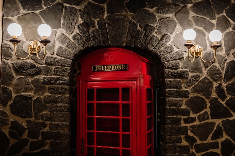 Tradition Phone Box Door in Wall